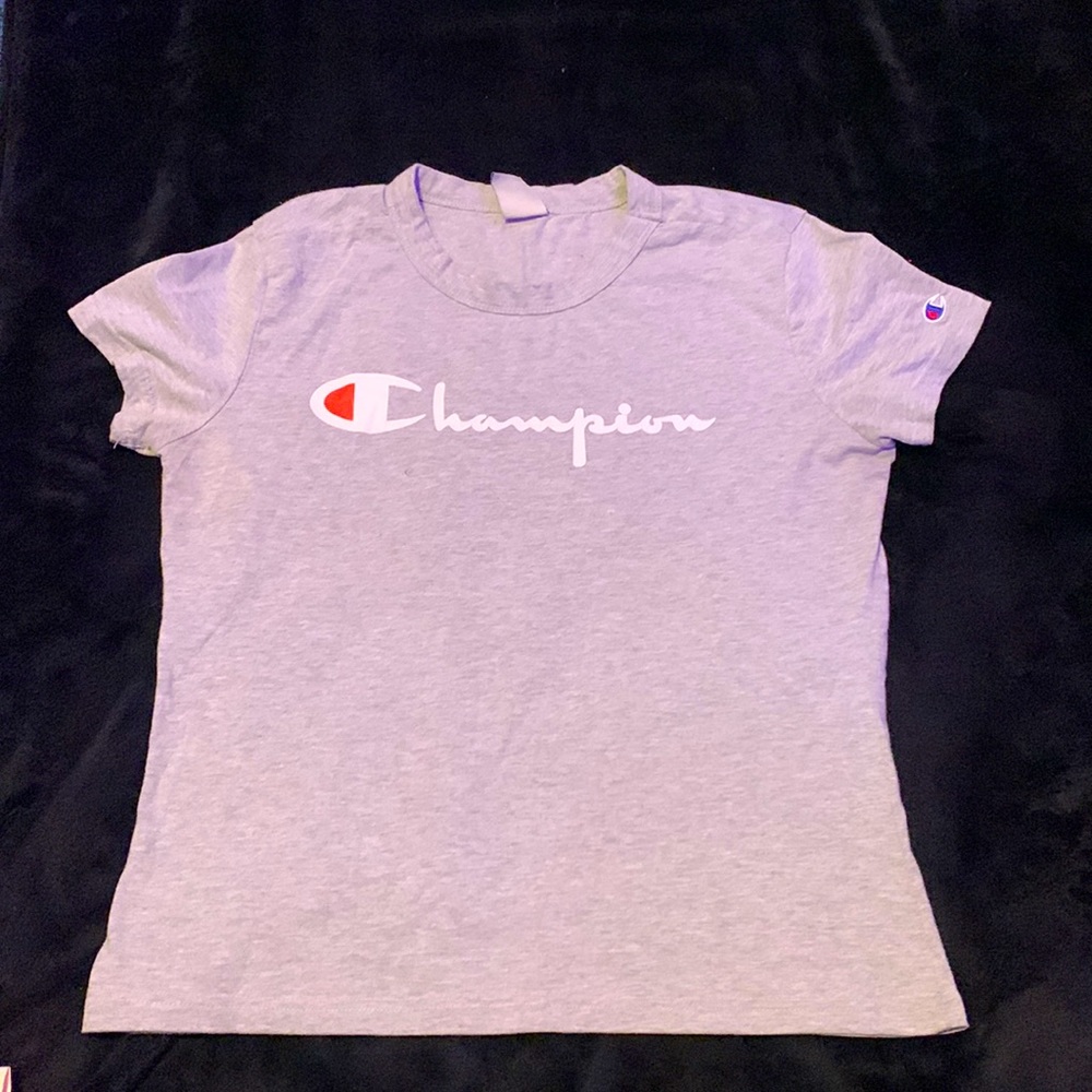 Grey Large Champion Shirt